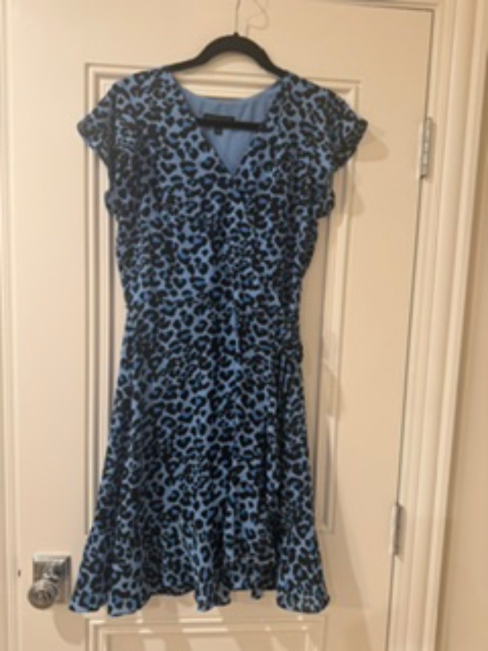 WORN ONCE! Banana Republic Faux-Wrap Dress Blue Leopard Print- 8 TALL